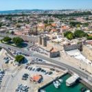 Διακήρυξη ανοικτής διαδικασίας μέσω του Εθνικού Συστήματος Ηλεκτρονικών Δημοσίων συμβάσεων (Ε.Σ.Η.ΔΗ.Σ.) για την επιλογή αναδόχου κατασκευής έργου “Συντήρηση παραλιακού μετώπου (ξύλινου πεζοδρομίου) λιμένων Κολώνας, Τουριστικού & Ακαντιάς”